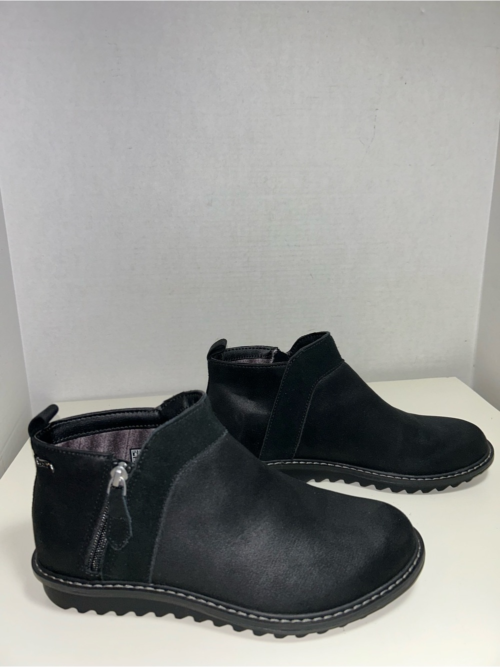 Skechers Arch Fit Mojave Indefinite Black Zip Bootie Ankle Boot